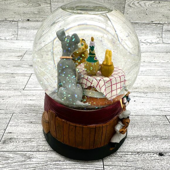 Disney Lady and the Tramp Snow Globe, plays "Bella Notte (This is the Night)" - Picture 3 of 8